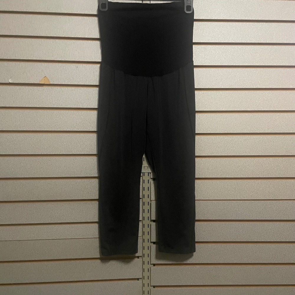 Motherhood Maternity Black Capri Leggings Pants Size S P CH‎ comfy stretch
